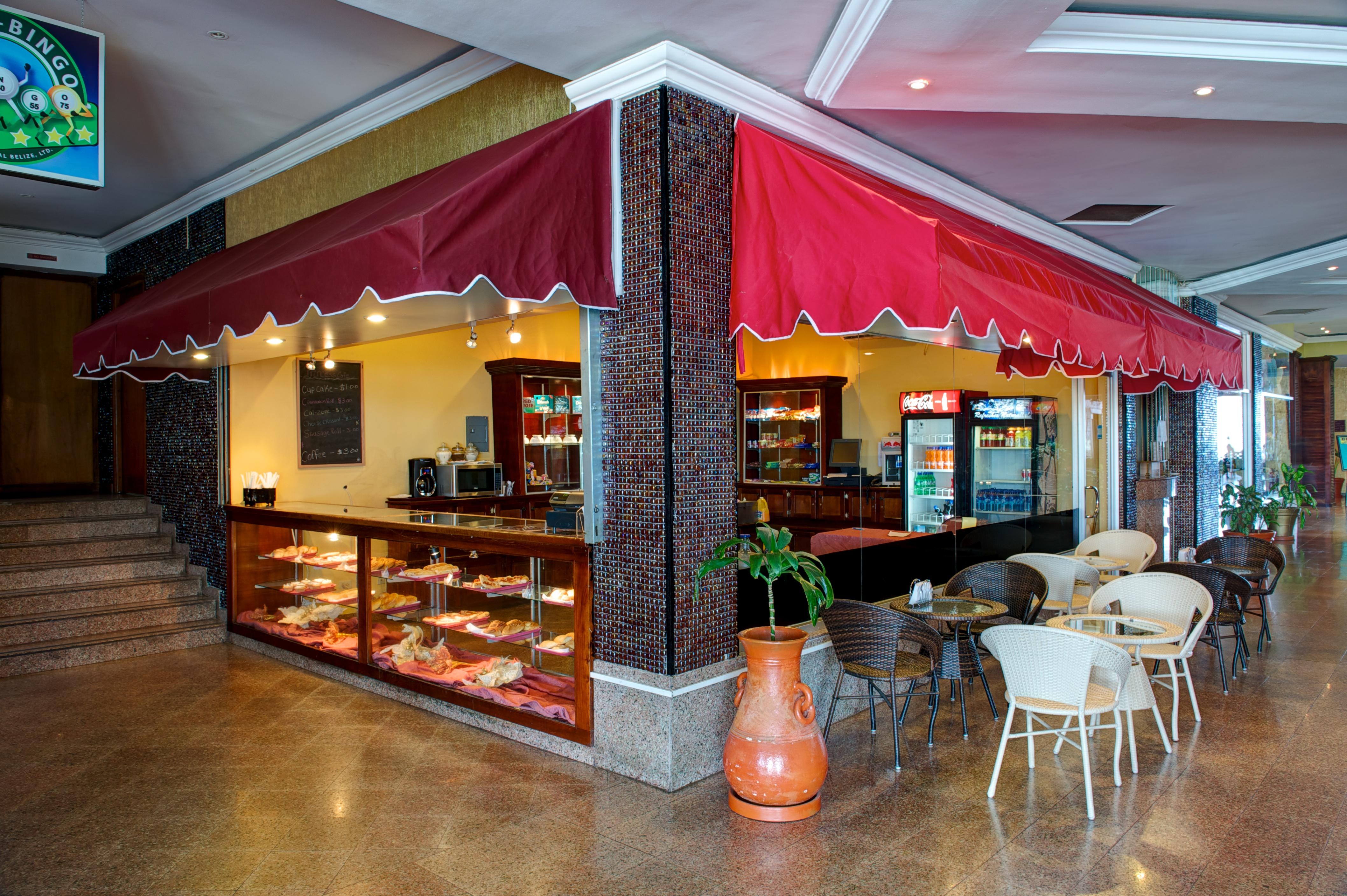 Ramada By Wyndham Princess Belize City Exterior photo