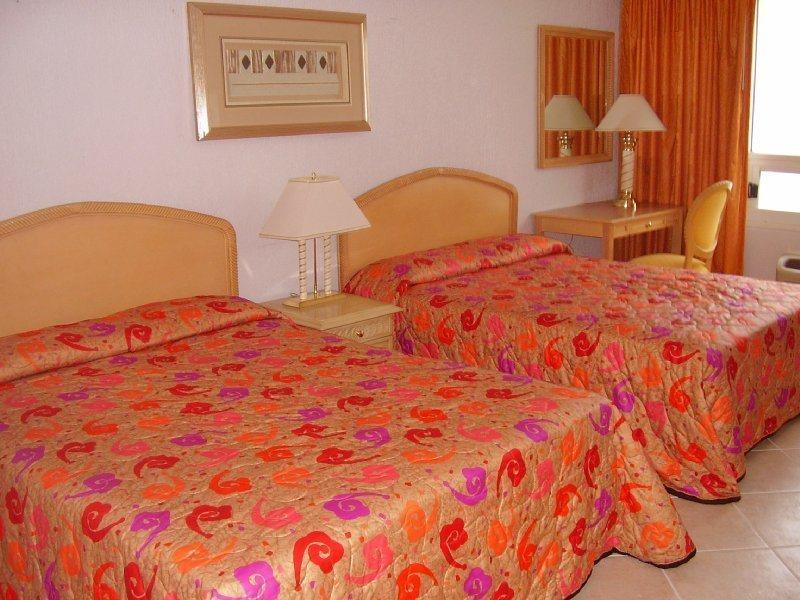 Ramada By Wyndham Princess Belize City Room photo