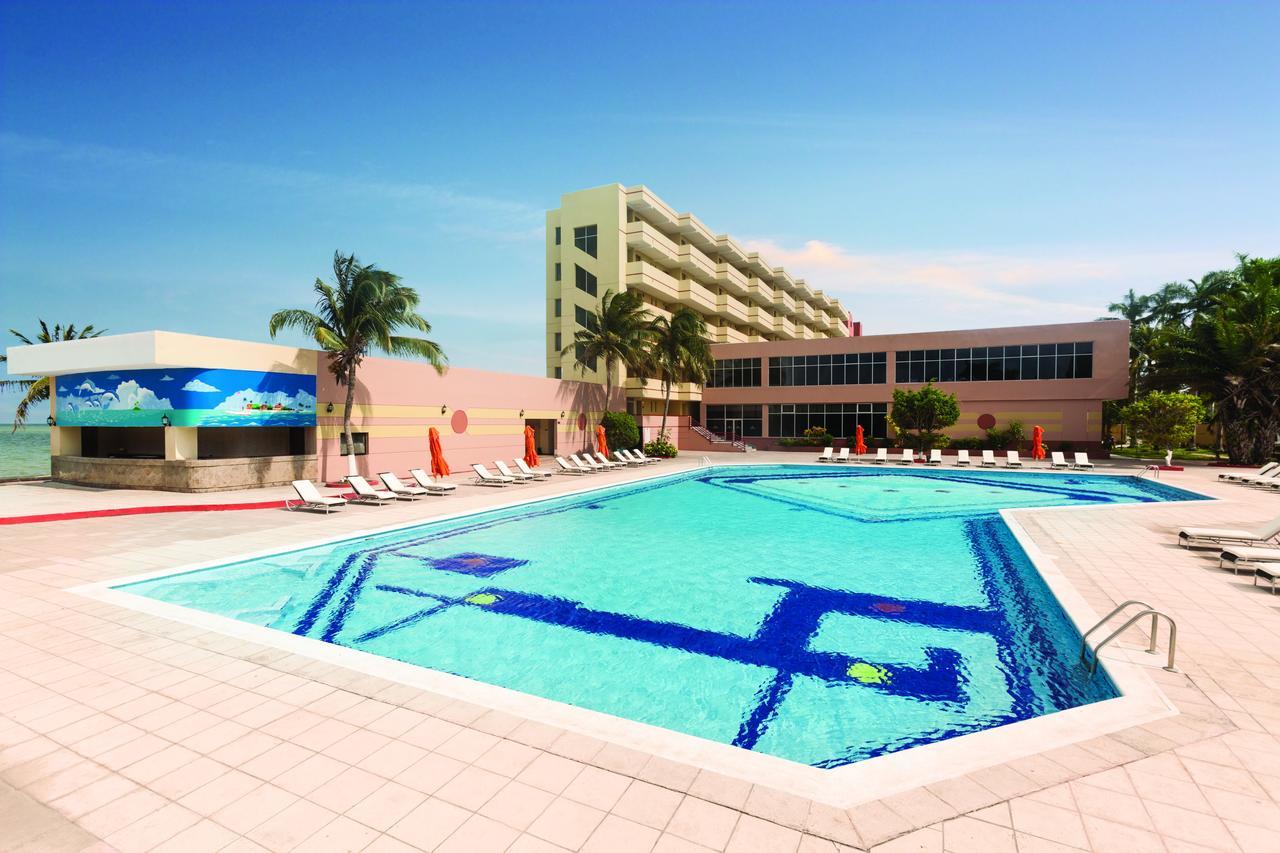 Ramada By Wyndham Princess Belize City Exterior photo