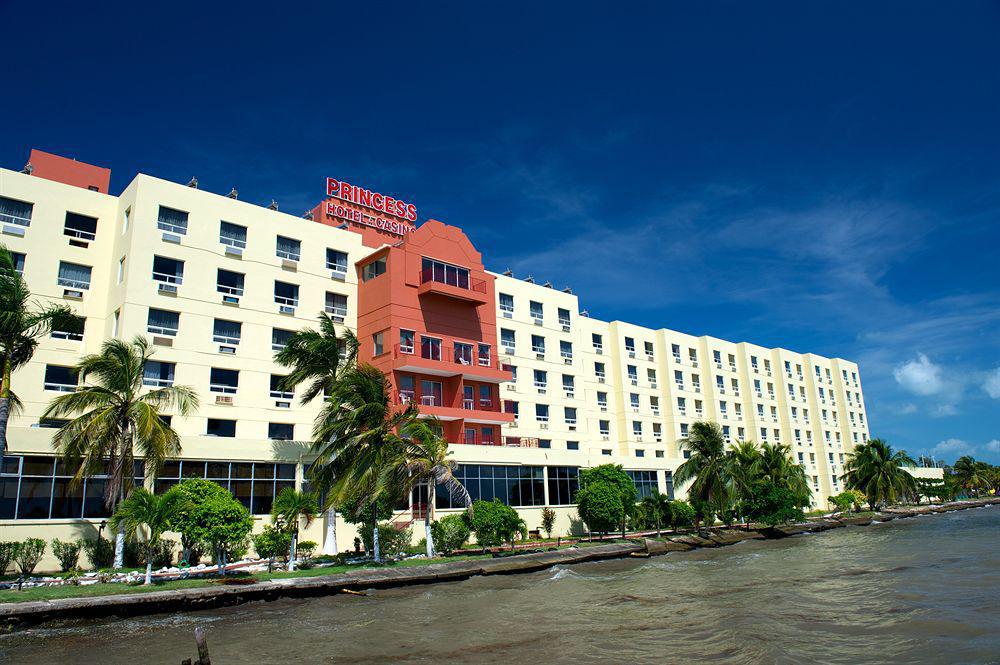 Ramada By Wyndham Princess Belize City Hotel Exterior photo